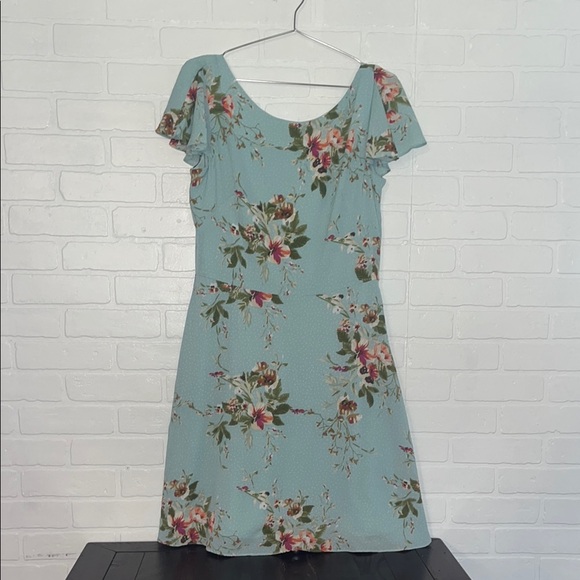 London Times Dresses & Skirts - London Times Blue Floral Flutter Sleeves Scoop Neck Fit Flare A-Line Dress 12